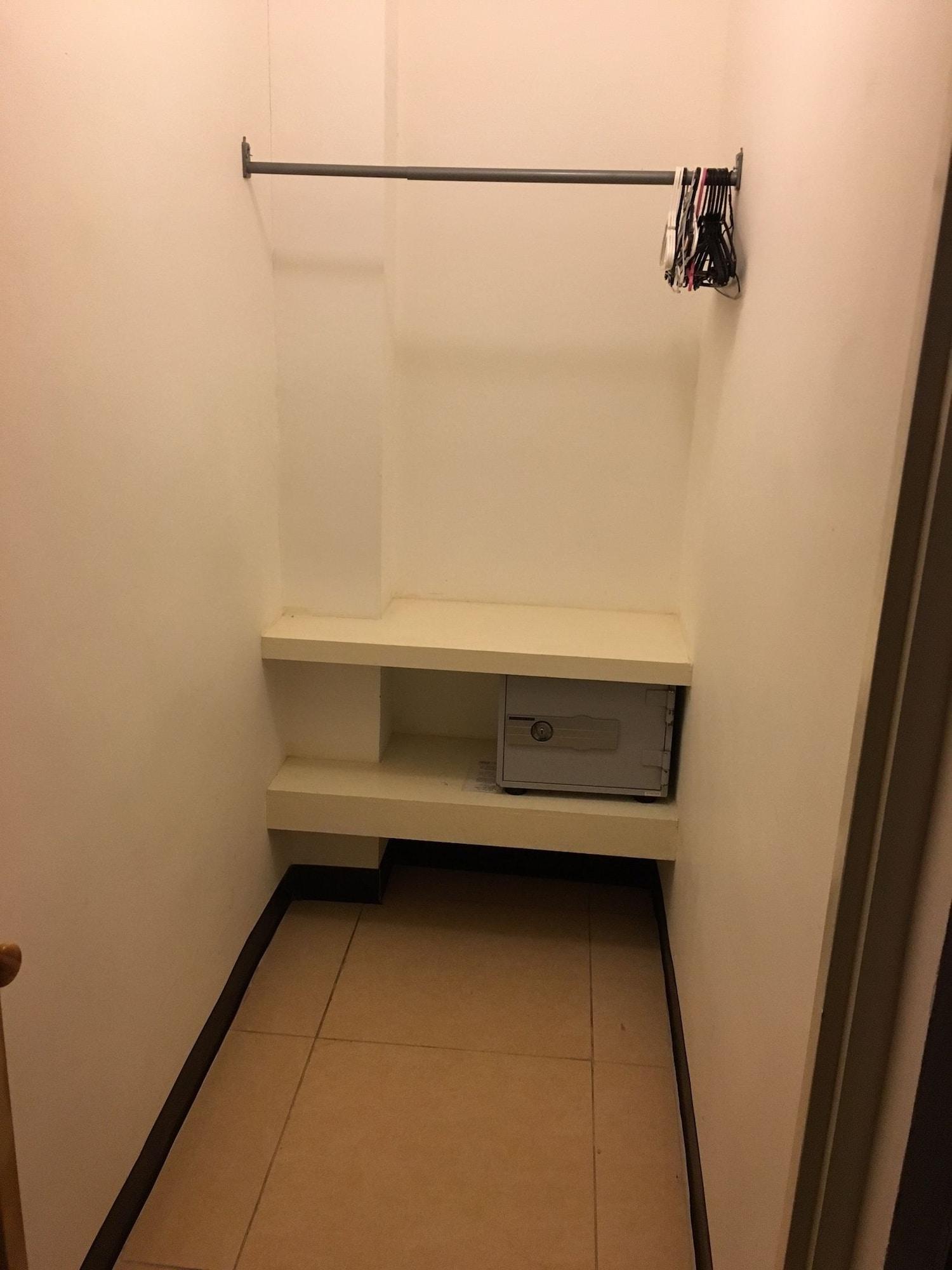 Himawari Hotel Гарапан Екстериор снимка