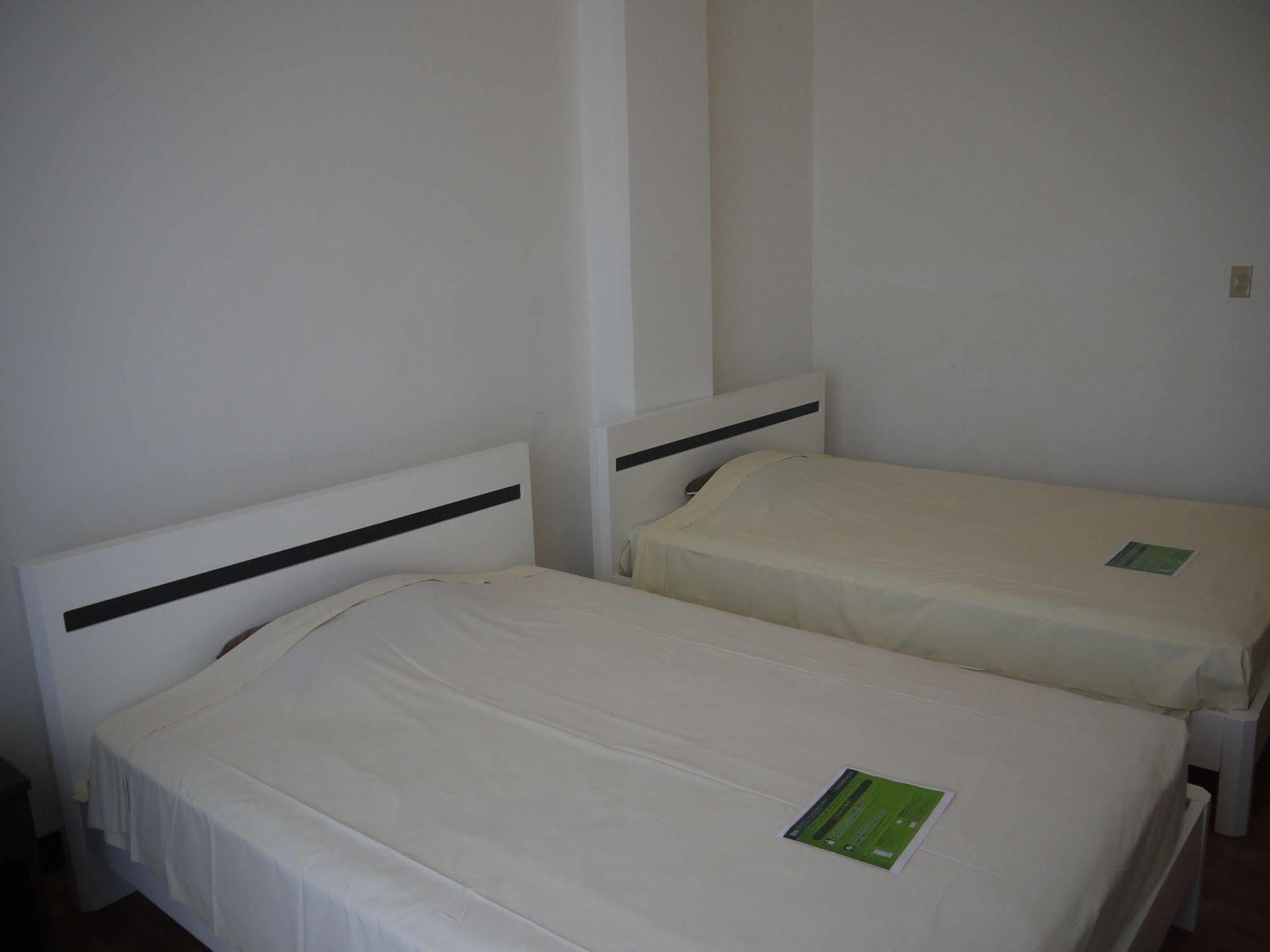 Himawari Hotel Гарапан Екстериор снимка