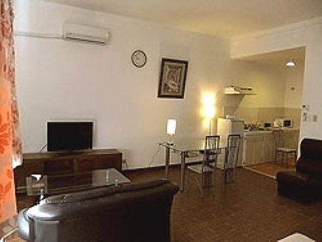 Himawari Hotel Гарапан Стая снимка